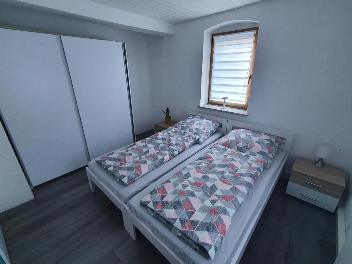 Ferienwohnung Bei Vogel Geroldsgrun Экстерьер фото
